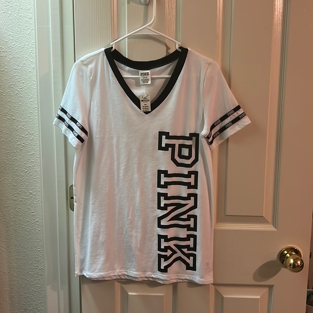 Women’s Med NWT, PINK T-shirt